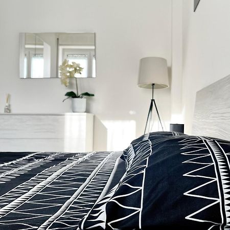 The Lake-Side Corner Apartment Como Exterior foto